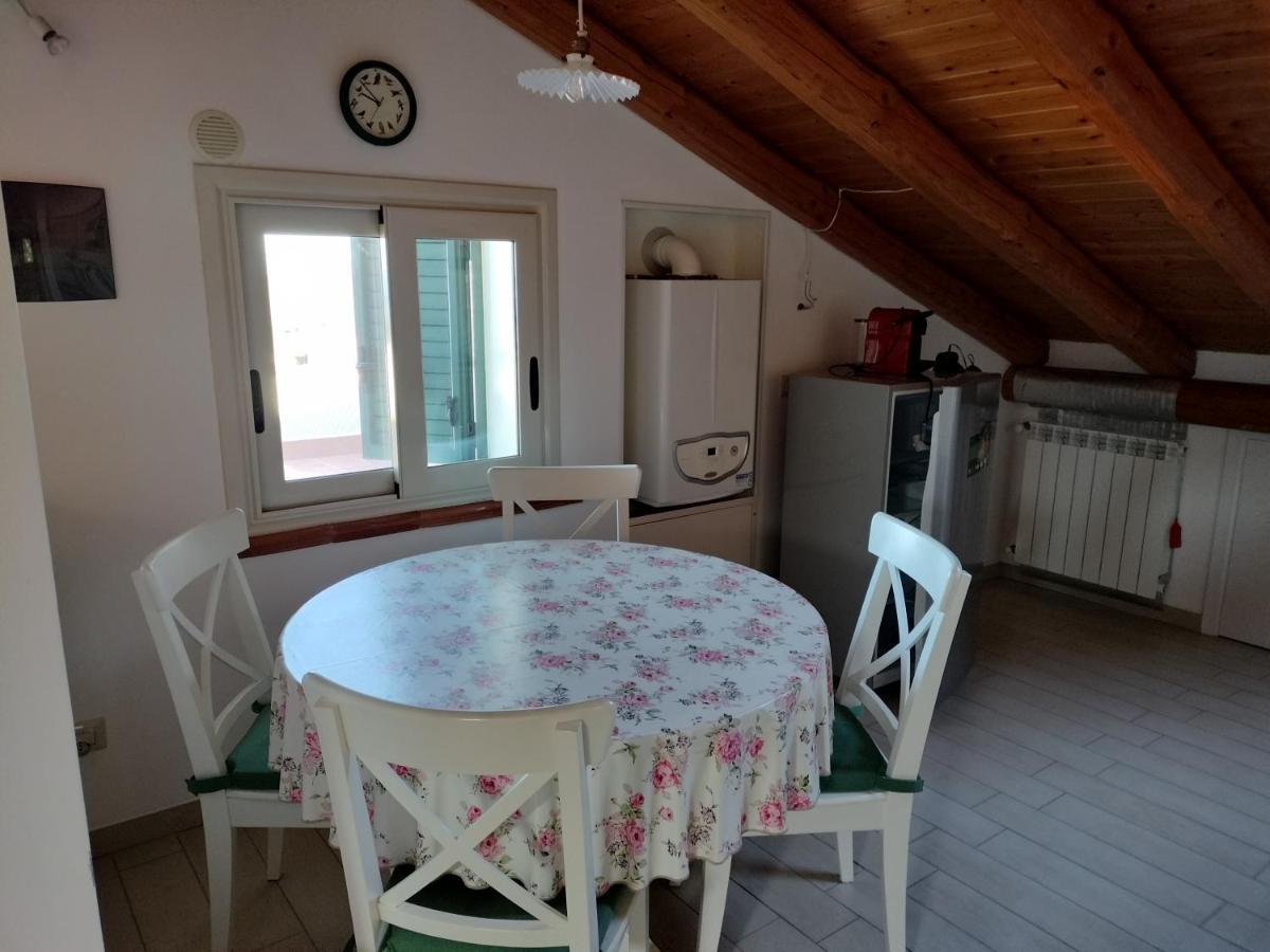 شقة La Terrazza Ragalna المظهر الخارجي الصورة